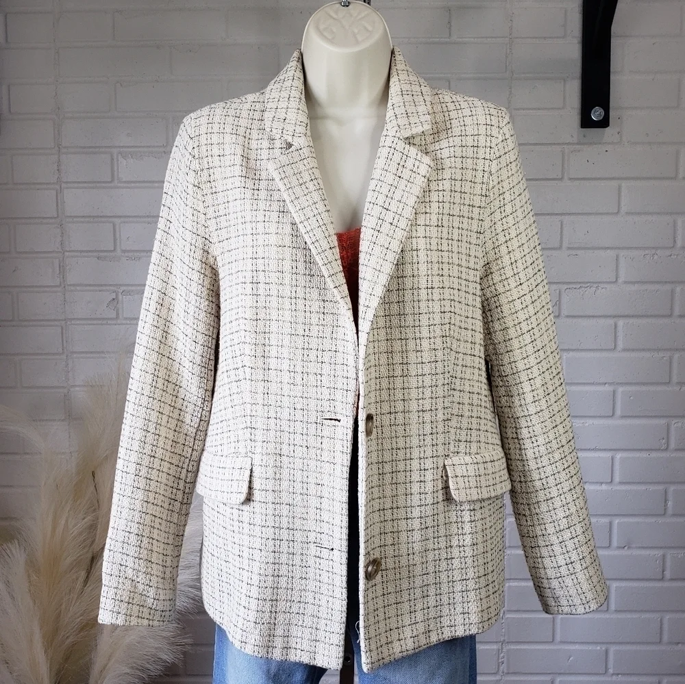 Cresent Cream and Black Tweed Blazer size Small - Picture 9 of 9
